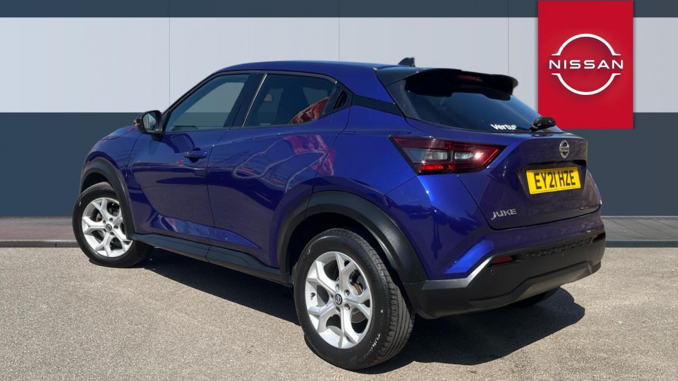 Nissan Juke 1.0 DiG-T 114 N-Connecta 5dr DCT Petrol Hatchback - Image 2