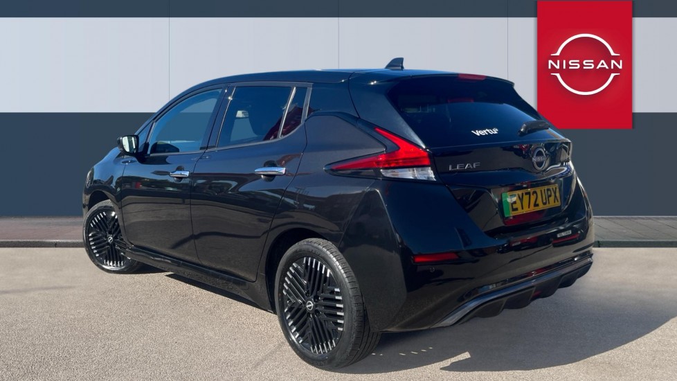 Nissan LEAF 160kW e+ N-Connecta 59kWh 5dr Auto Electric Hatchback - Image 2