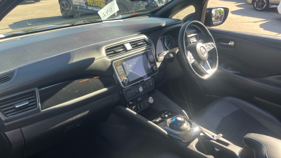 Nissan LEAF 160kW e+ N-Connecta 59kWh 5dr Auto Electric Hatchback - Image 9