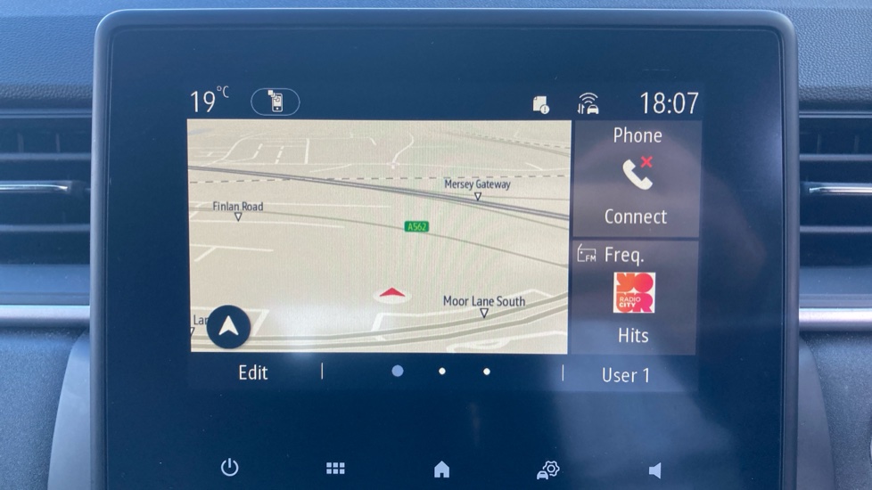Renault Captur 1.0 TCE 90 Evolution 5dr Petrol Hatchback - Image 12