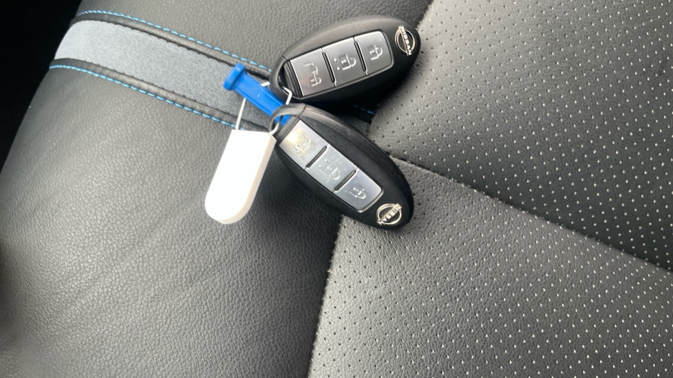 Nissan LEAF 160kW e+ Tekna 59kWh 5dr Auto Electric Hatchback - Image 20