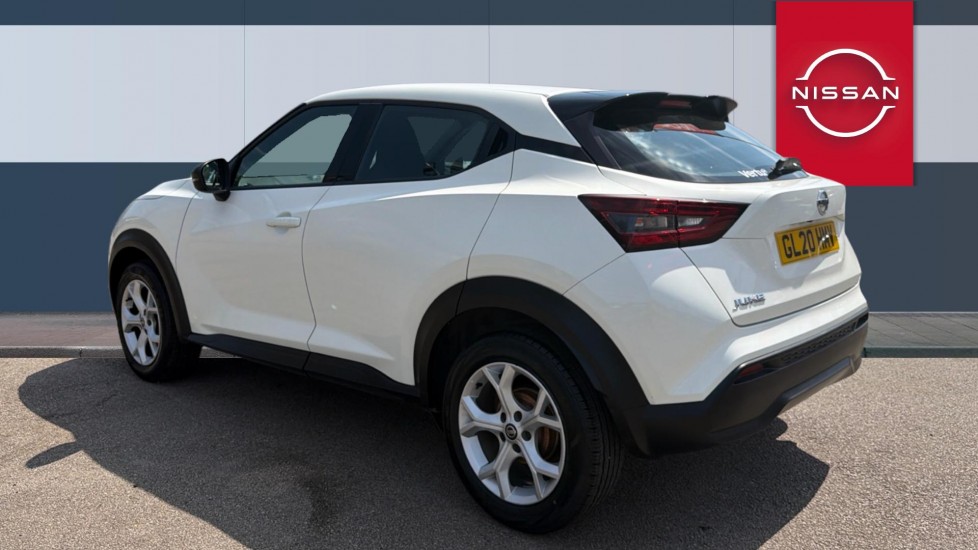 Nissan Juke 1.0 DiG-T Acenta 5dr Petrol Hatchback - Image 2