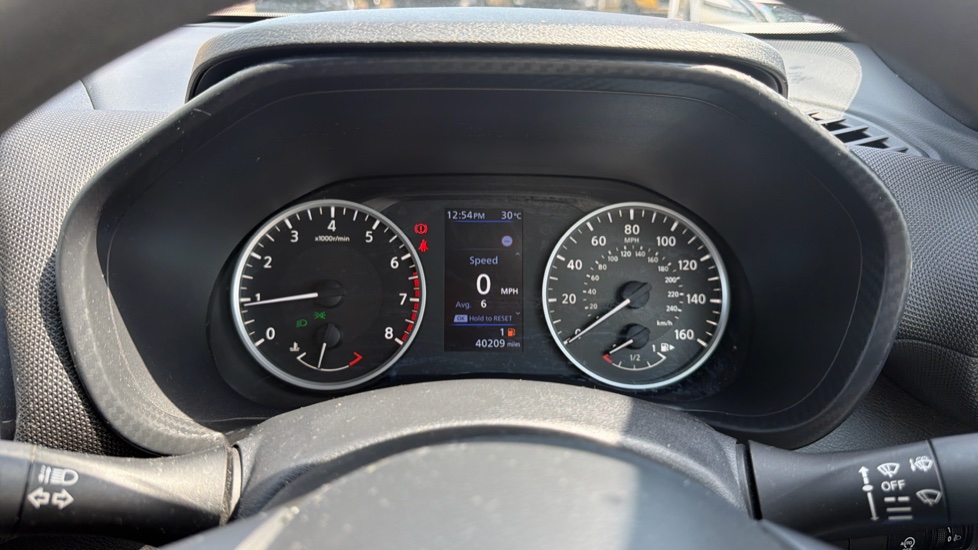 Nissan Juke 1.0 DiG-T Acenta 5dr Petrol Hatchback - Image 18