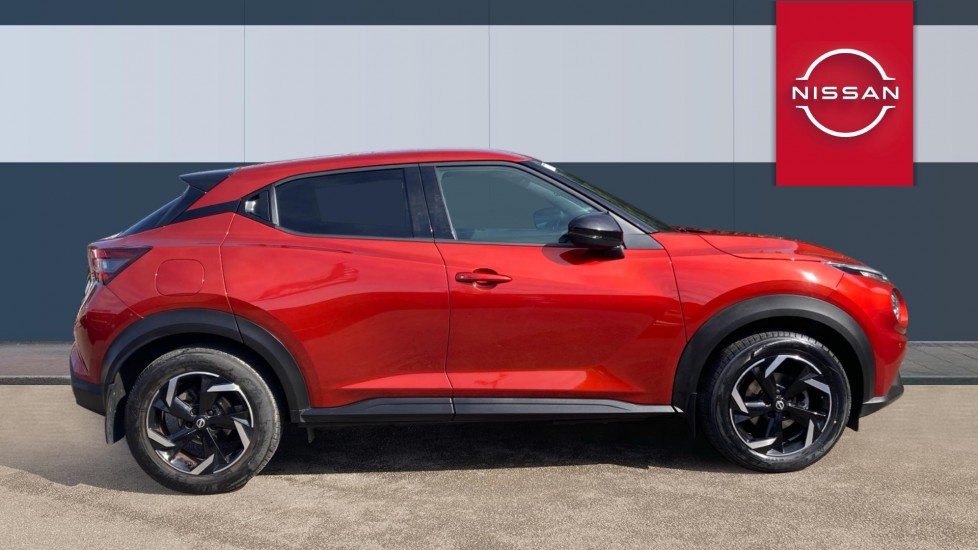 Nissan Juke 1.0 DiG-T 114 N-Connecta 5dr Petrol Hatchback - Image 5