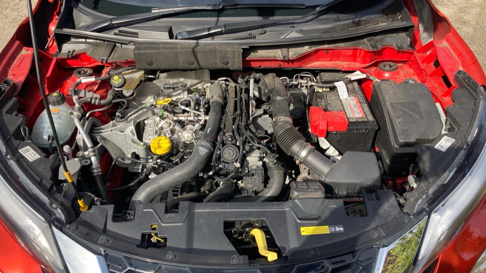 Nissan Juke 1.0 DiG-T 114 N-Connecta 5dr Petrol Hatchback - Image 8
