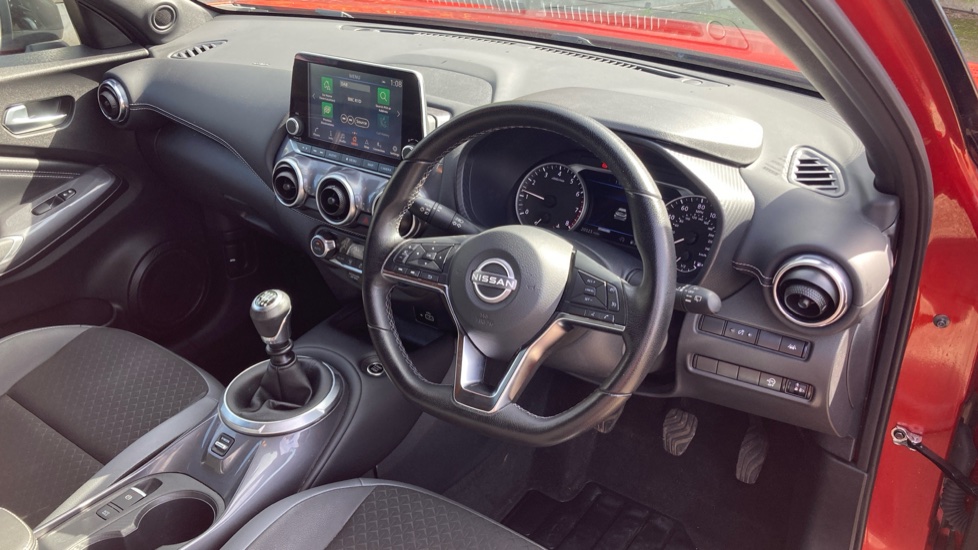 Nissan Juke 1.0 DiG-T 114 N-Connecta 5dr Petrol Hatchback - Image 11
