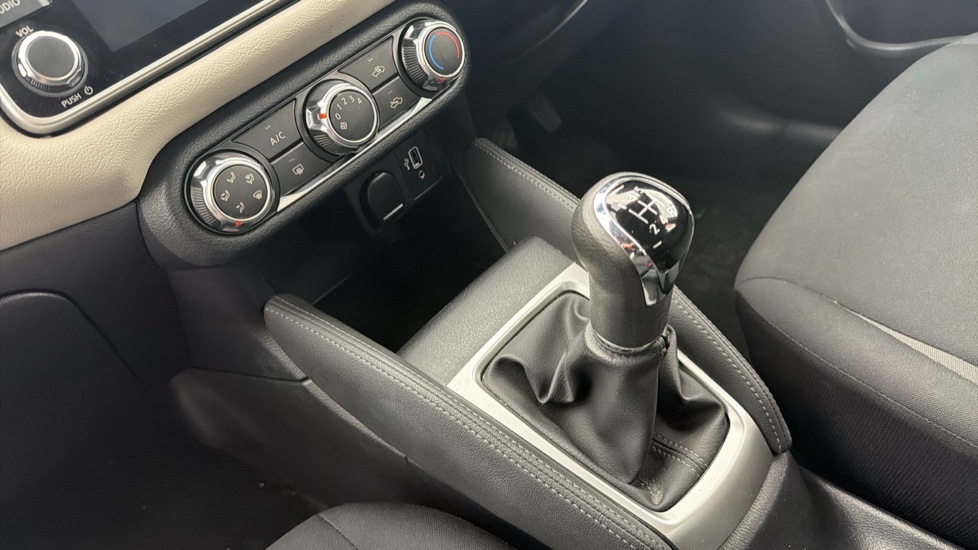 Nissan Micra 1.0 IG-T 92 Acenta 5dr Petrol Hatchback - Image 13