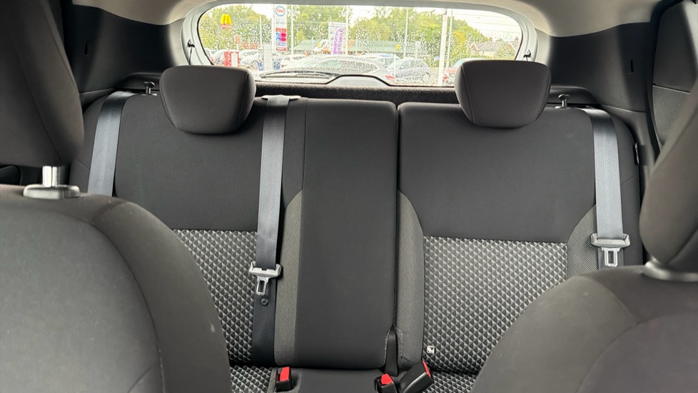 Nissan Micra 1.0 IG-T 92 Acenta 5dr Petrol Hatchback - Image 15