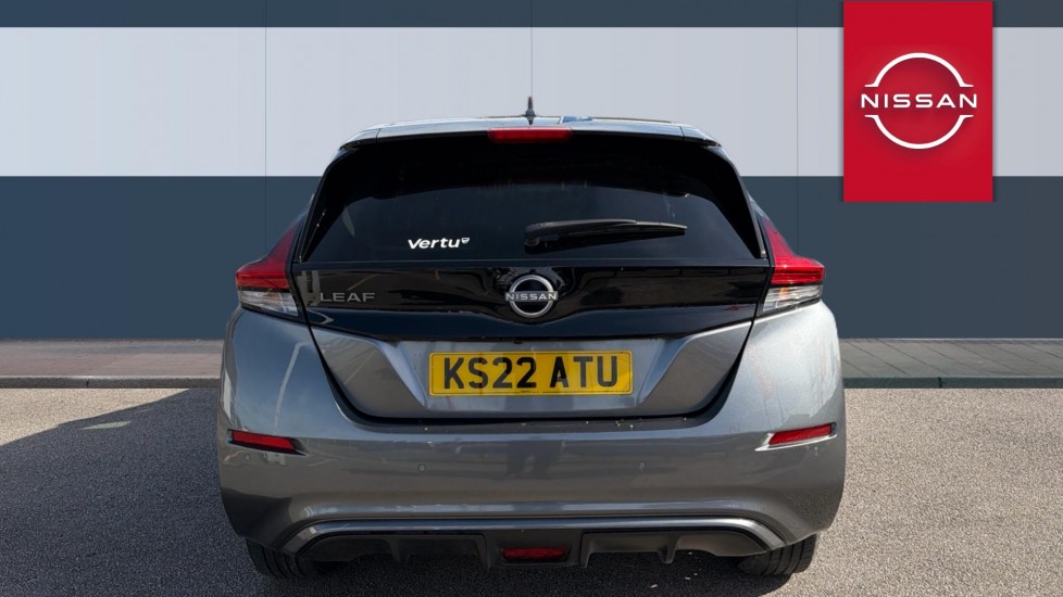 Nissan LEAF 110kW Tekna 39kWh 5dr Auto Electric Hatchback - Image 6