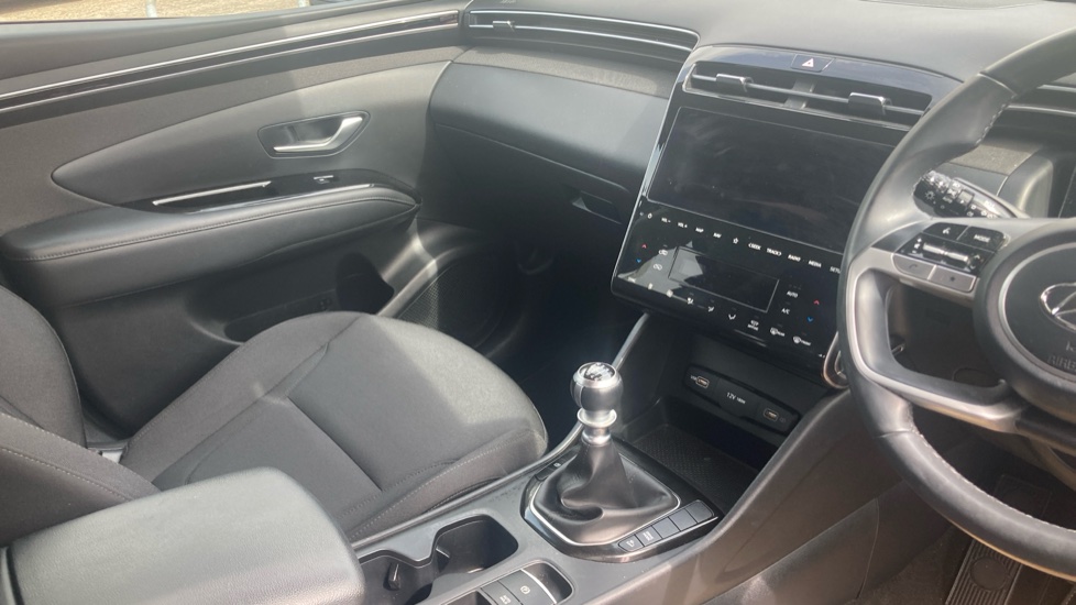 Hyundai TUCSON 1.6 TGDi SE Connect 5dr 2WD Petrol Estate - Image 14