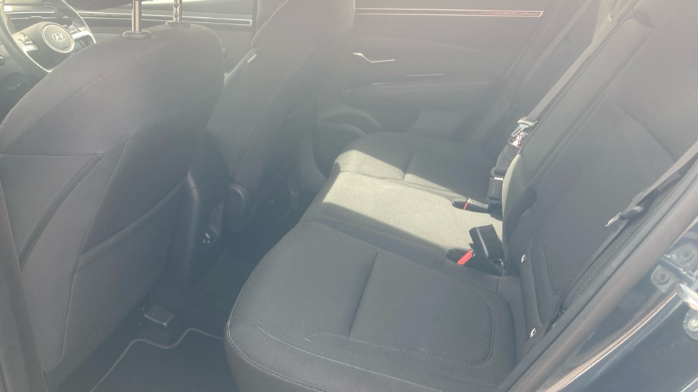 Hyundai TUCSON 1.6 TGDi SE Connect 5dr 2WD Petrol Estate - Image 16