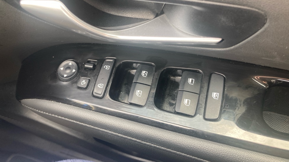 Hyundai TUCSON 1.6 TGDi SE Connect 5dr 2WD Petrol Estate - Image 29