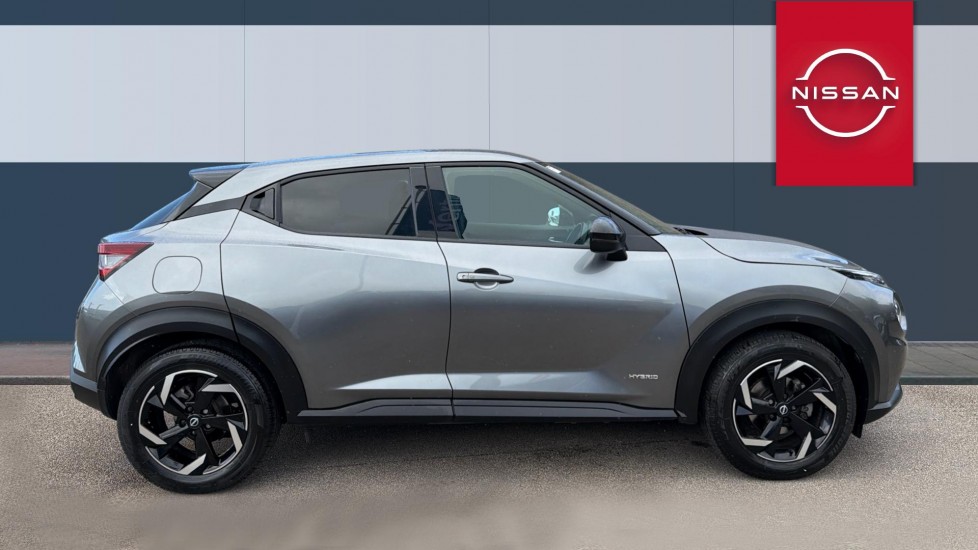 Nissan Juke 1.6 Hybrid N-Connecta 5dr Auto Hybrid Hatchback - Image 5