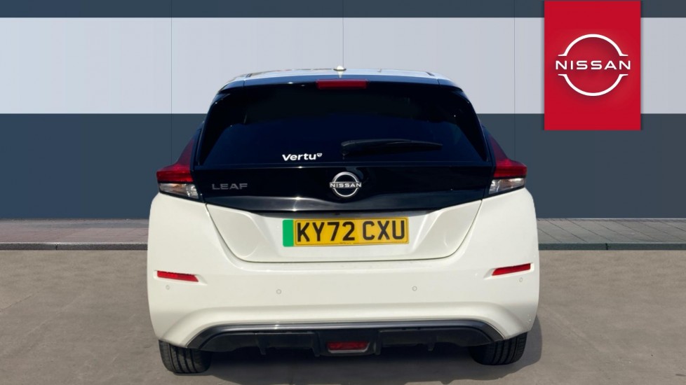 Nissan LEAF 110kW Tekna 39kWh 5dr Auto Electric Hatchback - Image 6