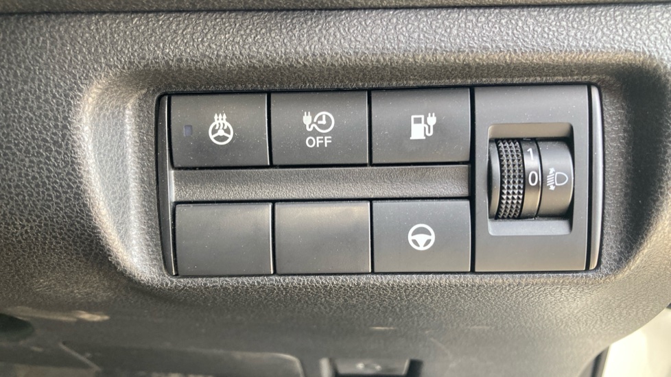 Nissan LEAF 110kW Tekna 39kWh 5dr Auto Electric Hatchback - Image 26