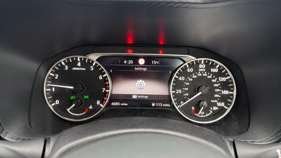 Nissan Juke 1.0 DiG-T Acenta Premium 5dr Petrol Hatchback - Image 18