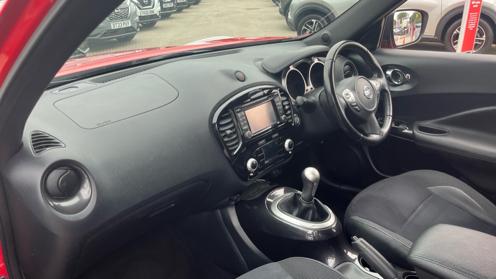 Nissan Juke 1.6 [112] Bose Personal Edition 5dr Petrol Hatchback - Image 9
