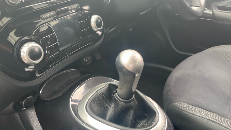 Nissan Juke 1.6 [112] Bose Personal Edition 5dr Petrol Hatchback - Image 13