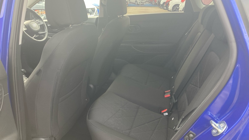 Hyundai BAYON 1.0 TGDi 48V MHEV Premium 5dr DCT Petrol Hatchback - Image 16