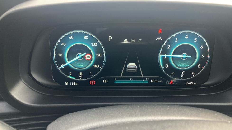 Hyundai BAYON 1.0 TGDi 48V MHEV Premium 5dr DCT Petrol Hatchback - Image 18