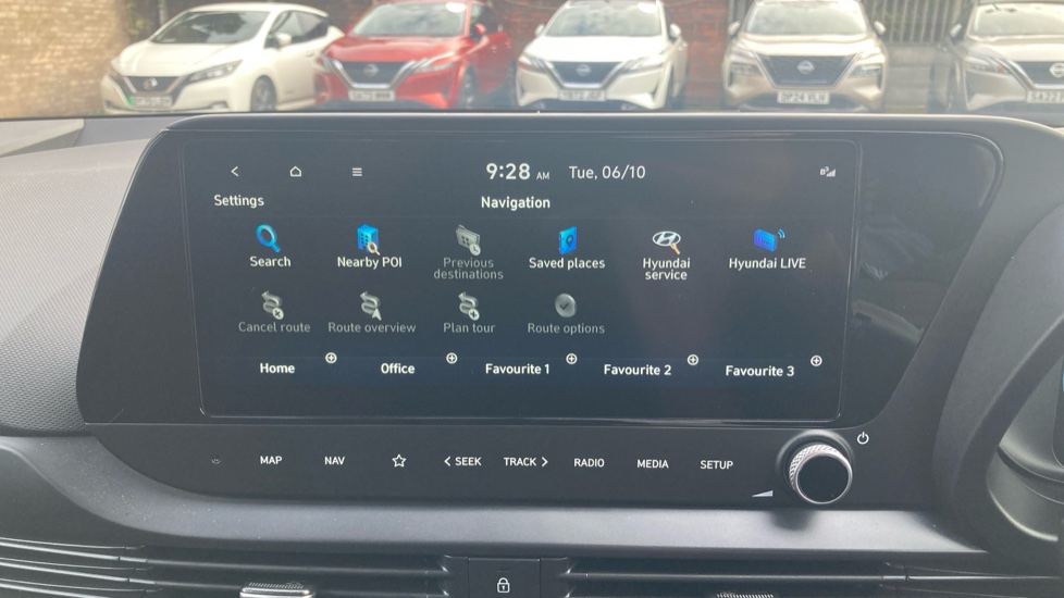 Hyundai BAYON 1.0 TGDi 48V MHEV Premium 5dr DCT Petrol Hatchback - Image 24