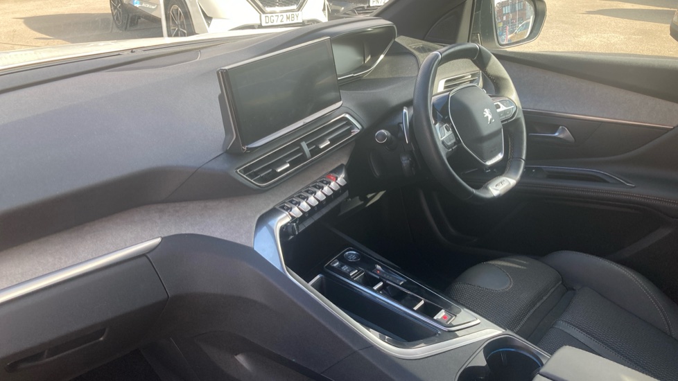 Peugeot 3008 1.2 PureTech GT 5dr Petrol Estate - Image 9