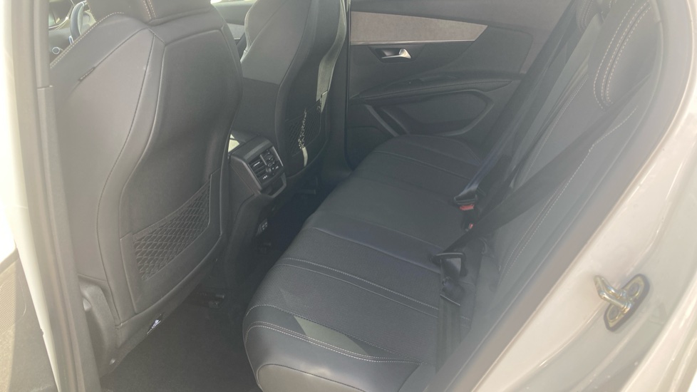 Peugeot 3008 1.2 PureTech GT 5dr Petrol Estate - Image 16