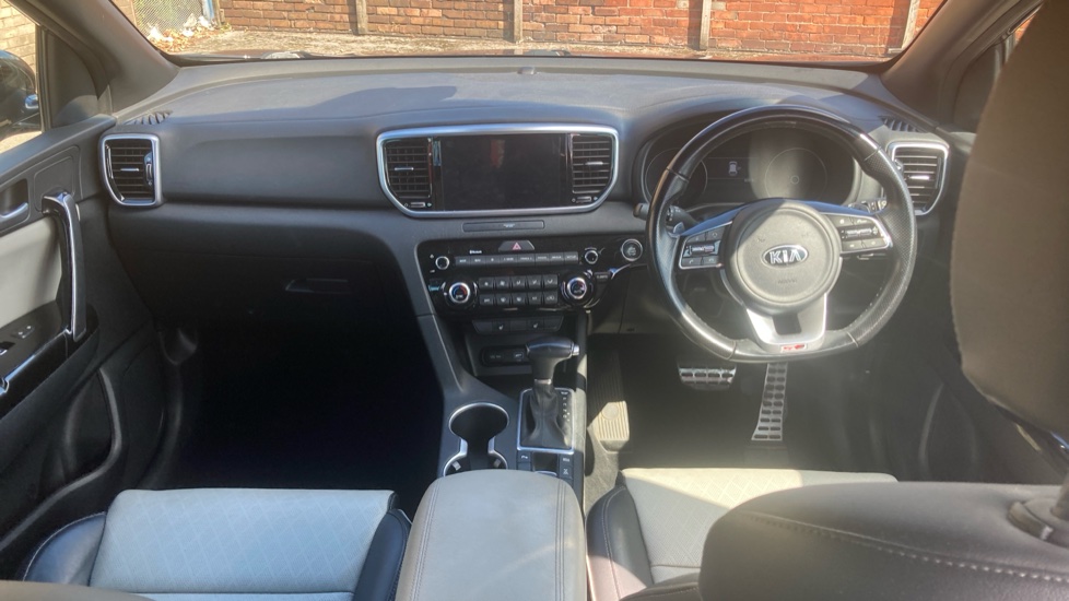 Kia Sportage 1.6T GDi ISG GT-Line 5dr DCT Auto [AWD] Petrol Estate - Image 10