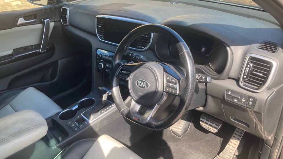 Kia Sportage 1.6T GDi ISG GT-Line 5dr DCT Auto [AWD] Petrol Estate - Image 11