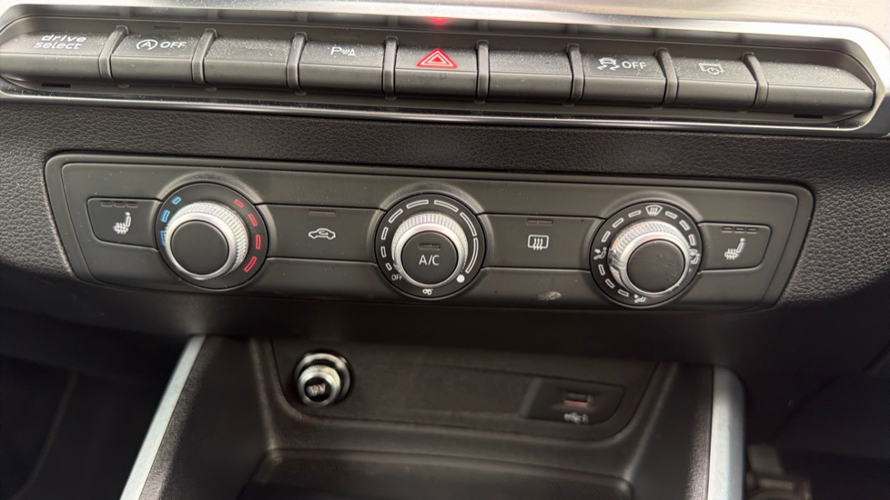 Audi Q2 35 TFSI S Line 5dr Petrol Estate - Image 21