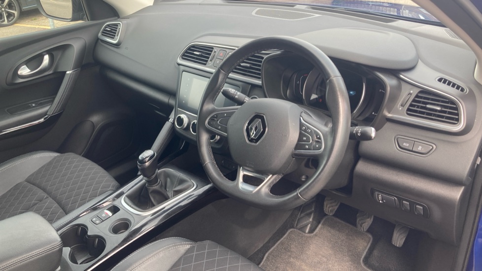 Renault Kadjar 1.3 TCE Iconic 5dr Petrol Hatchback - Image 11