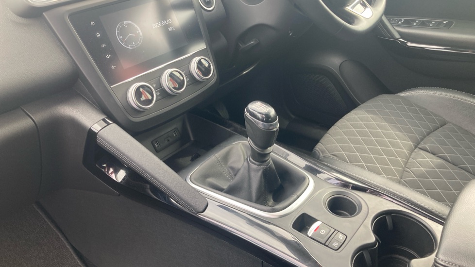 Renault Kadjar 1.3 TCE Iconic 5dr Petrol Hatchback - Image 13