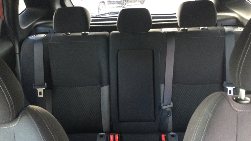 Nissan Qashqai 1.5 dCi 115 N-Connecta 5dr Diesel Hatchback - Image 15