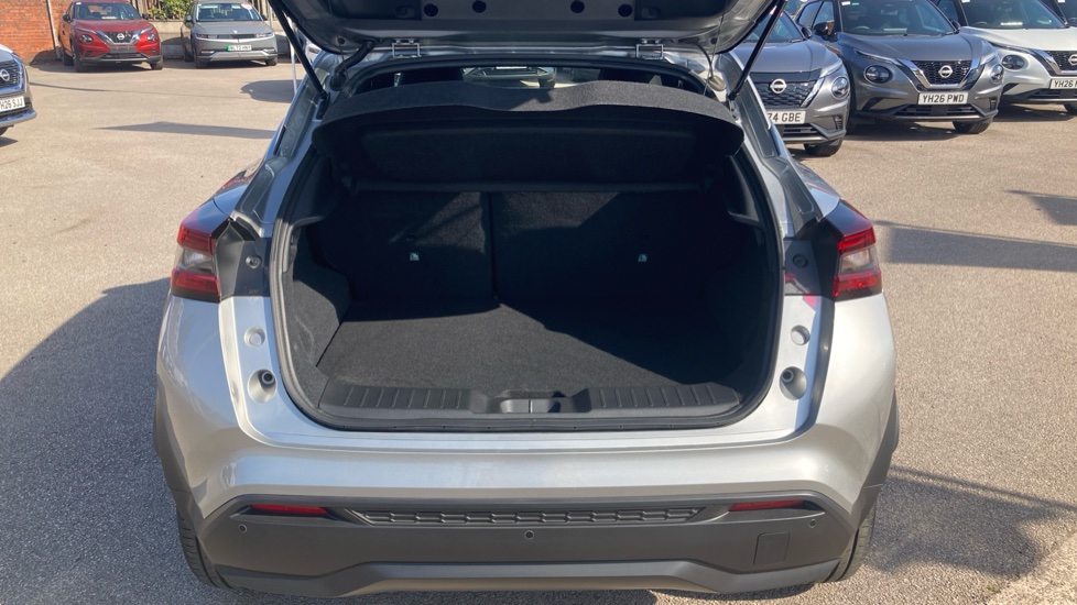 Nissan Juke 1.0 DiG-T N-Connecta 5dr Petrol Hatchback - Image 4