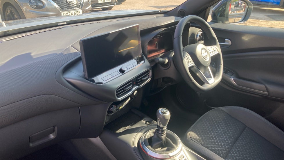 Nissan Juke 1.0 DiG-T N-Connecta 5dr Petrol Hatchback - Image 9