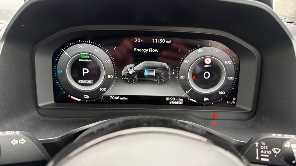 Nissan Qashqai 1.5 E-Power N-Connecta [Glass Roof] 5dr Auto Hybrid Hatchback - Image 25