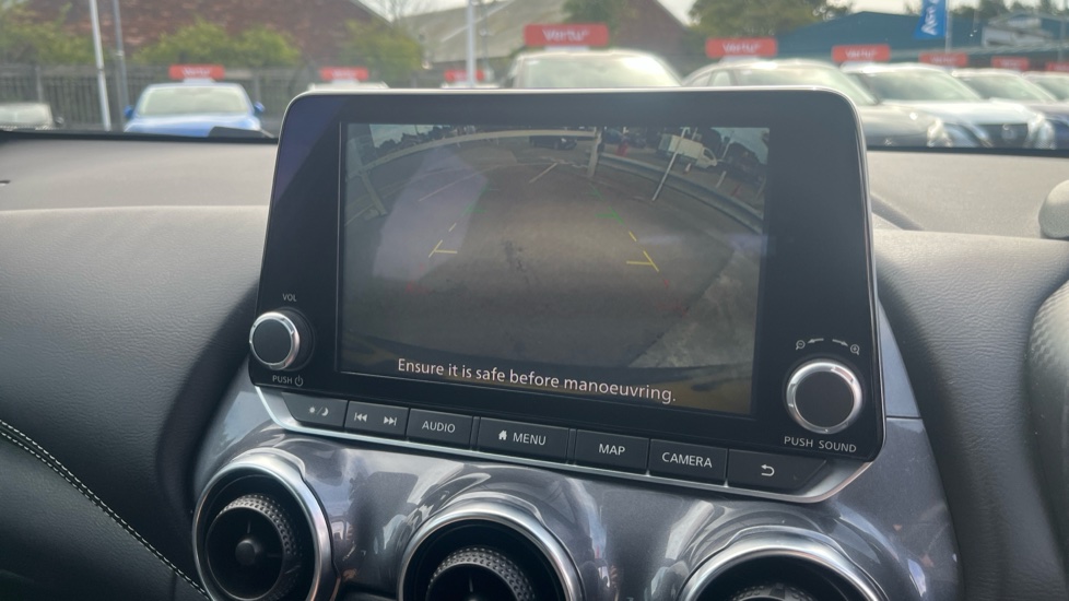 Nissan Juke 1.0 DiG-T 114 N-Connecta 5dr Petrol Hatchback - Image 24