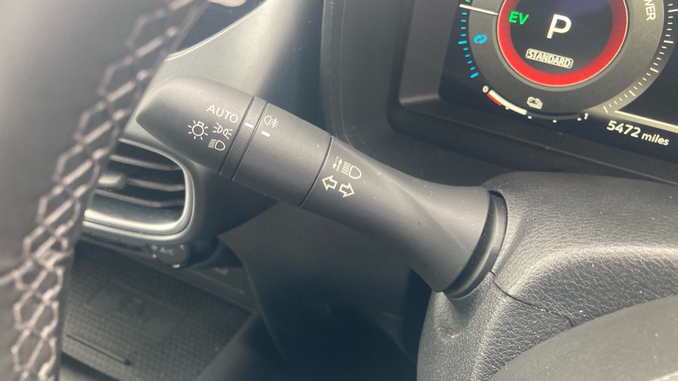 Nissan Juke 1.6 Hybrid N-Connecta 5dr Auto Hybrid Hatchback - Image 25