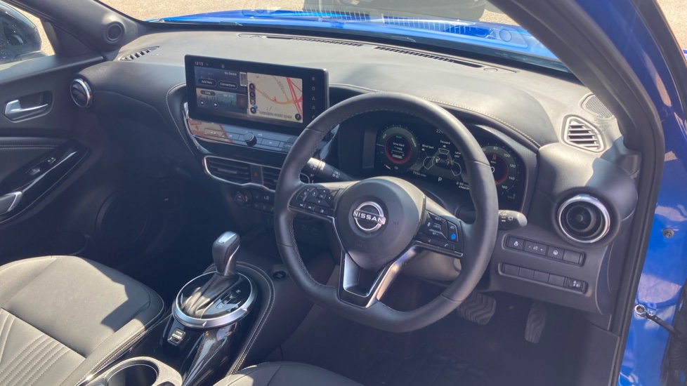 Nissan Juke 1.6 Hybrid Tekna 5dr Auto Hybrid Hatchback - Image 11