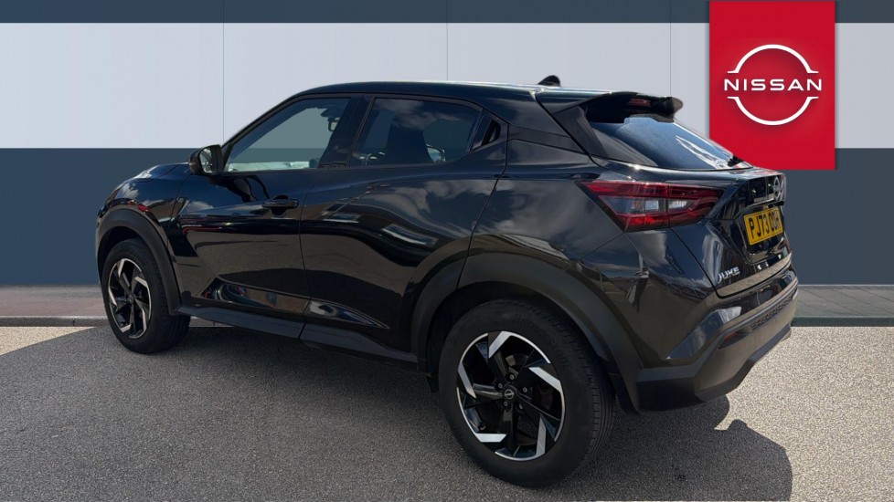 Nissan Juke 1.0 DiG-T 114 N-Connecta 5dr Petrol Hatchback - Image 2