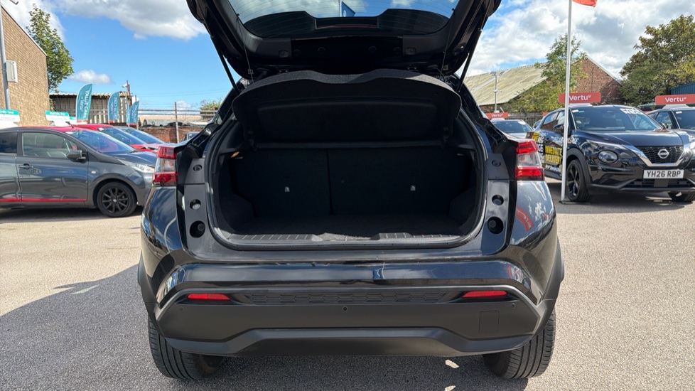Nissan Juke 1.0 DiG-T 114 N-Connecta 5dr Petrol Hatchback - Image 4