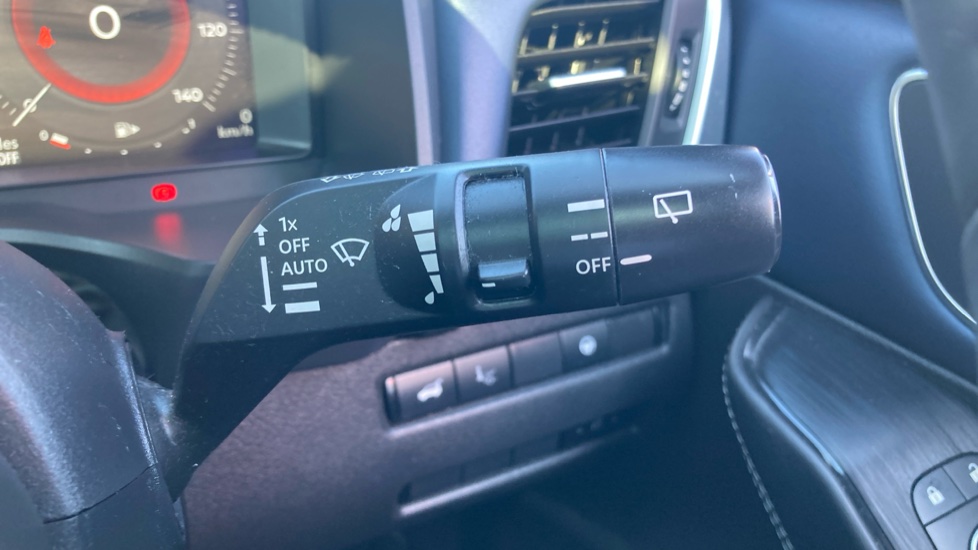 Nissan Qashqai 1.5 E-Power Tekna 5dr Auto Hybrid Hatchback - Image 23