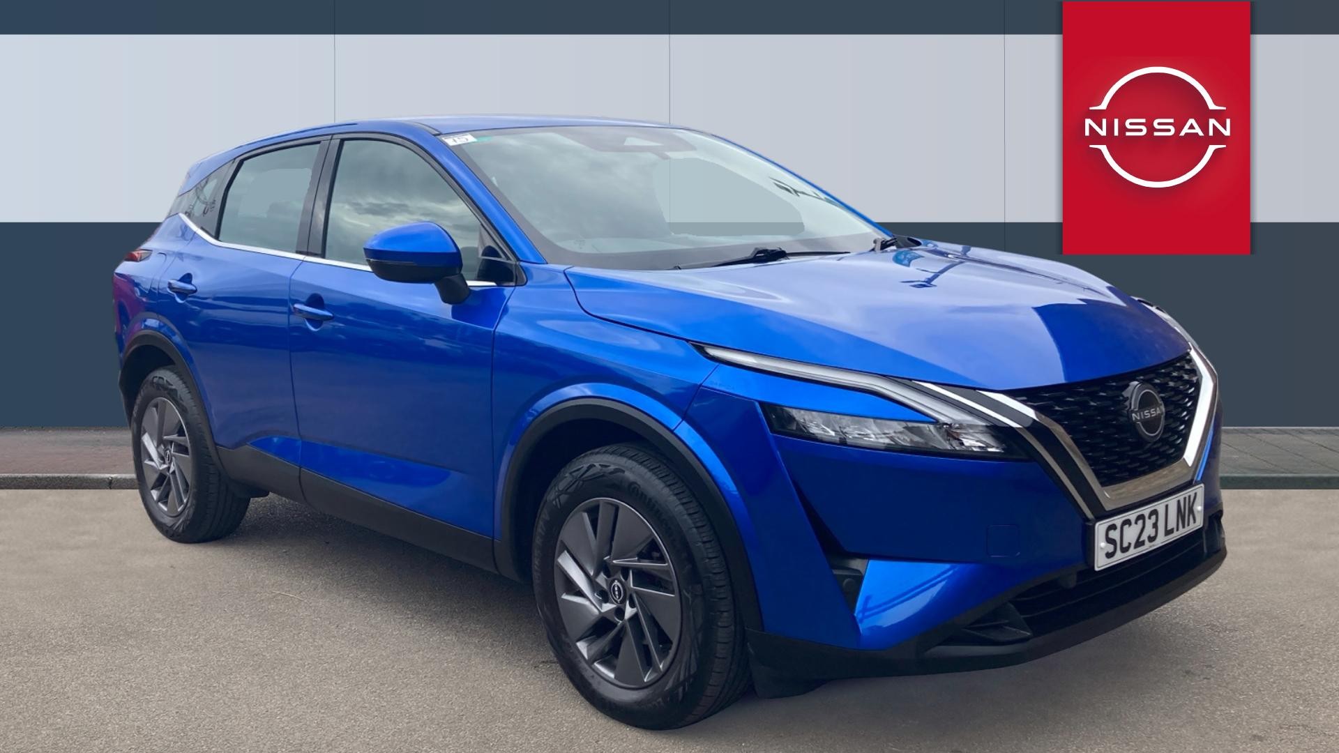 Nissan Qashqai listing photo