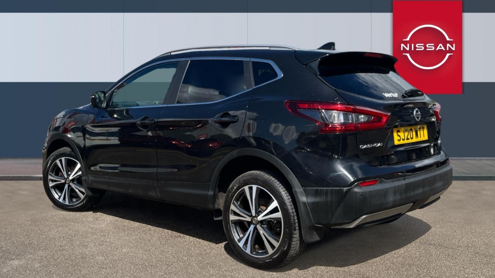 Nissan Qashqai 1.3 DiG-T N-Connecta 5dr Petrol Hatchback - Image 2