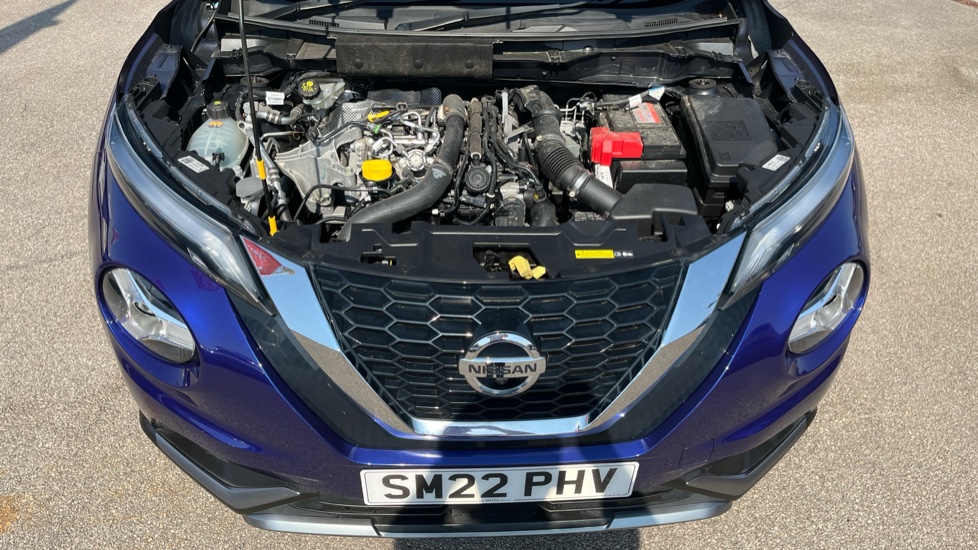 Nissan Juke 1.0 DiG-T 114 Tekna+ 5dr Petrol Hatchback - Image 8
