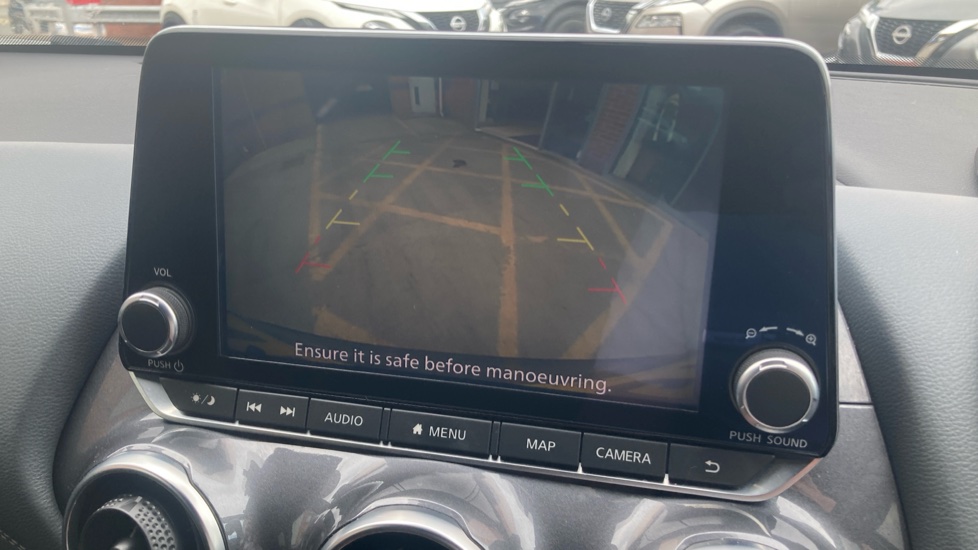 Nissan Juke 1.0 DiG-T 114 N-Connecta 5dr DCT Petrol Hatchback - Image 28