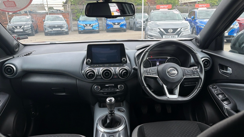 Nissan Juke 1.0 DiG-T 114 N-Connecta 5dr Petrol Hatchback - Image 10