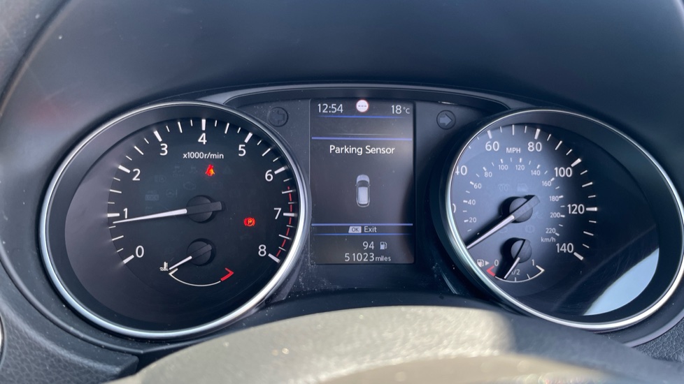 Nissan Qashqai 1.3 DiG-T N-Motion 5dr Petrol Hatchback - Image 26