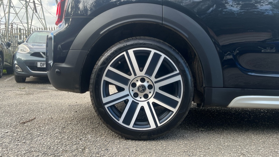 MINI Countryman 1.5 Cooper Exclusive 5dr Petrol Hatchback - Image 7