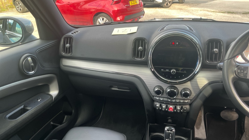 MINI Countryman 1.5 Cooper Exclusive 5dr Petrol Hatchback - Image 14